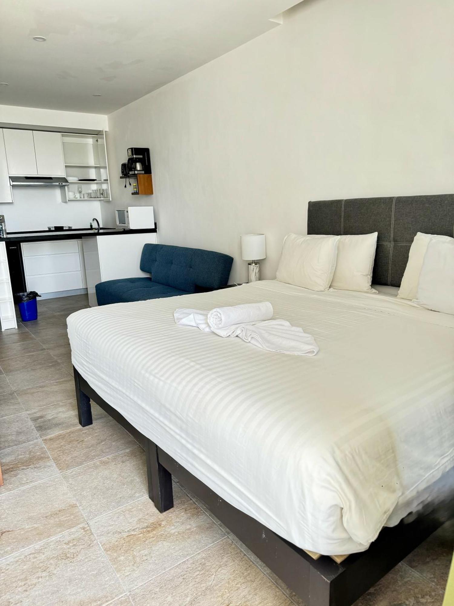 Studios With Roofpool In Vanessa 24 Playa del Carmen Rom bilde
